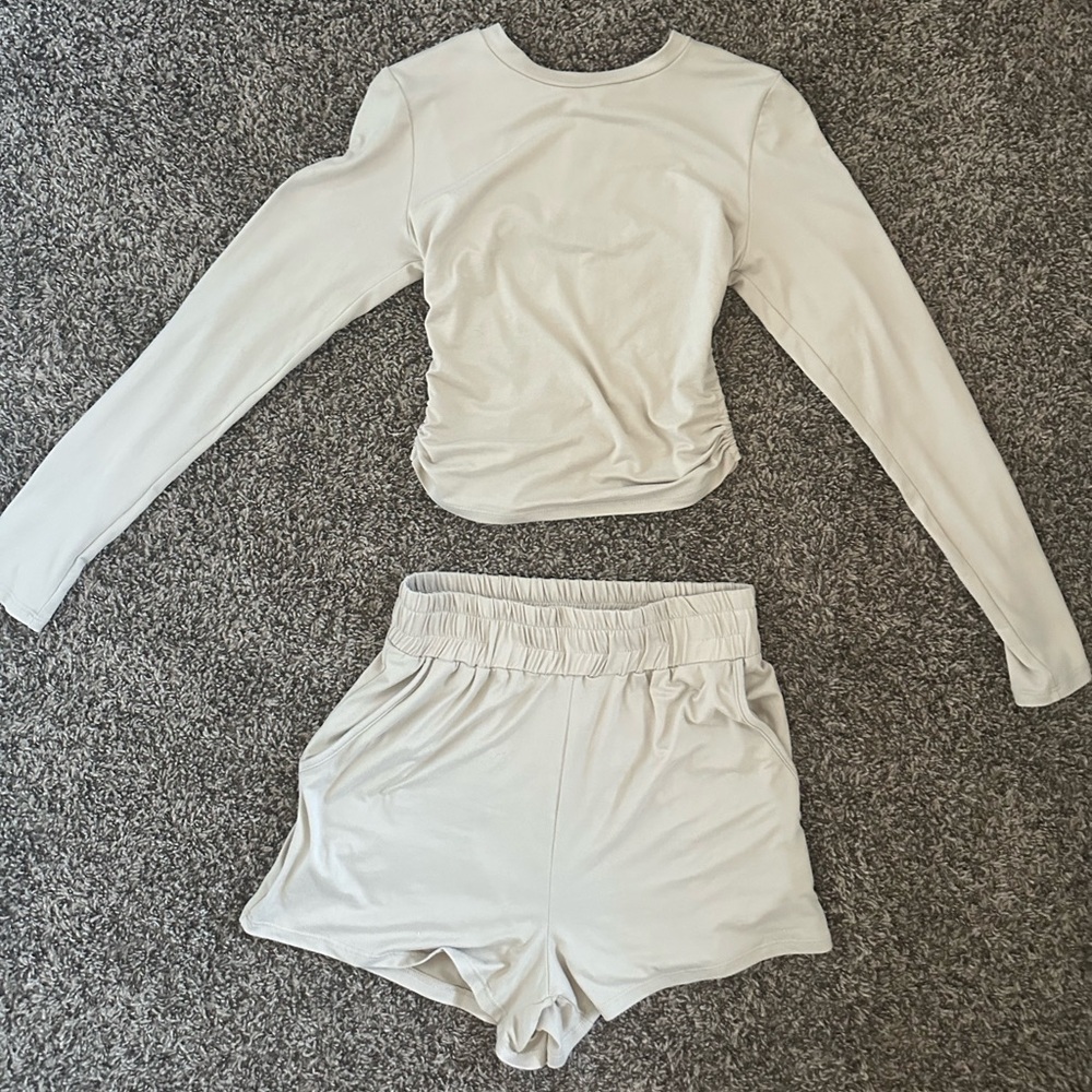 Two piece lounge set